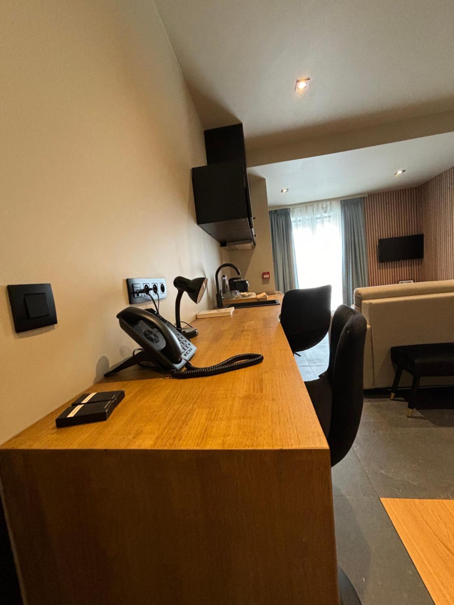 Hotel Mezza Notte Ronse Zewnętrze zdjęcie